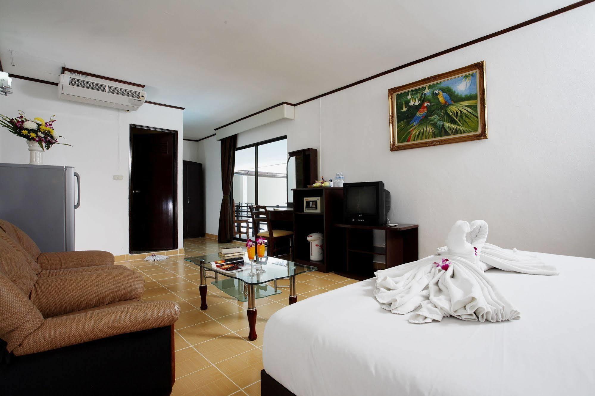 Bamboo Beach Hotel & Spa Patong Exteriér fotografie